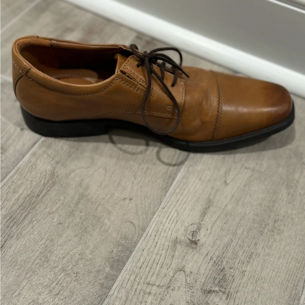 Clarks men’s Oxford shoes, size 9 - Picture 7 of 8